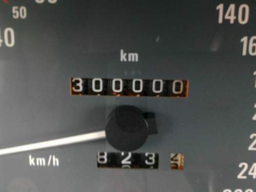 300-000-km-2