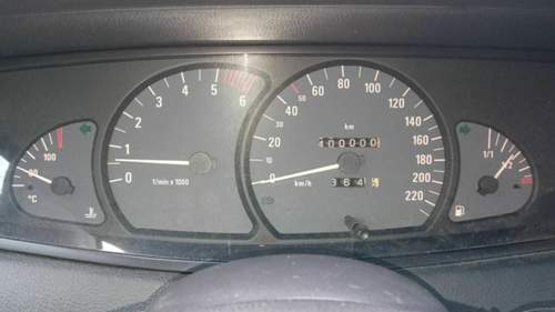 Tachostand400000