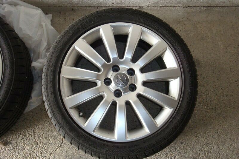 Opel 18Zoll 11-Speichen-Design mit RDKS