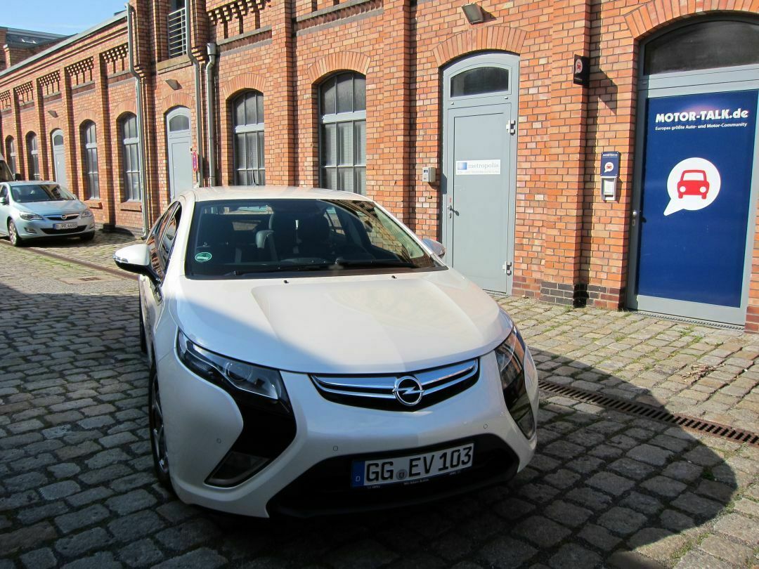 Opel Ampera zu Gast bei MOTOR-TALK
