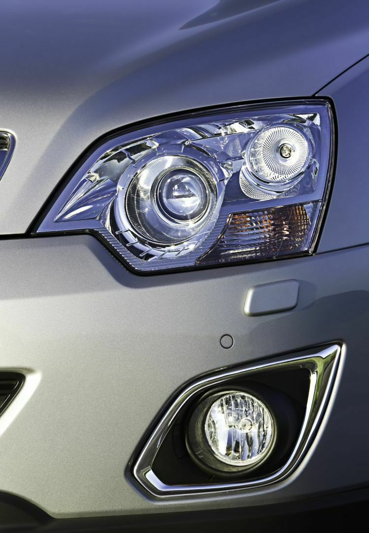 Opel Antara 2011 Scheinwerfer