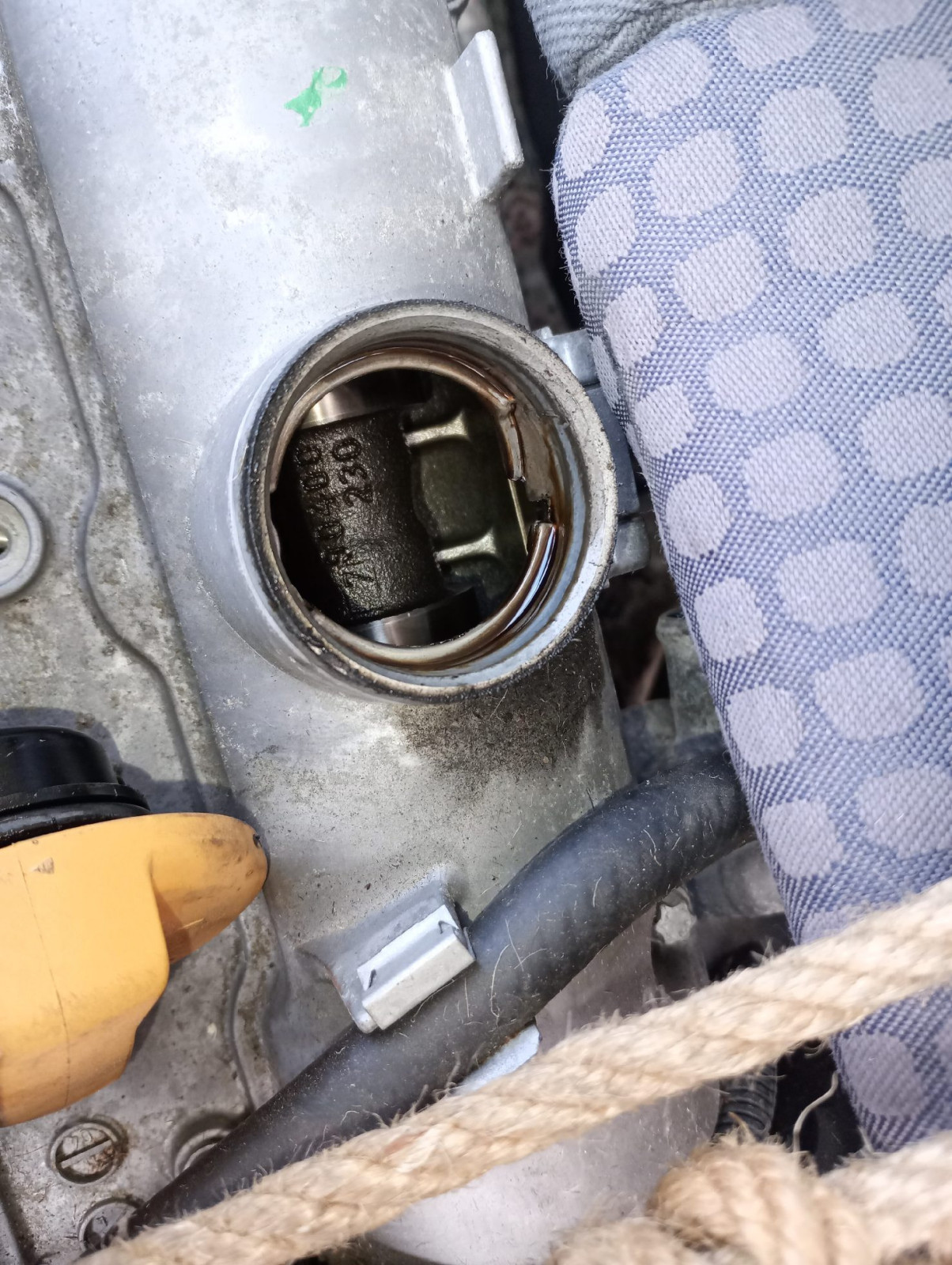 Opel Astra G cc 1.6 16 V Bj. 2003 Fehlermeldung Werkstattsymbol (Auto + Schraubenschlüssel)