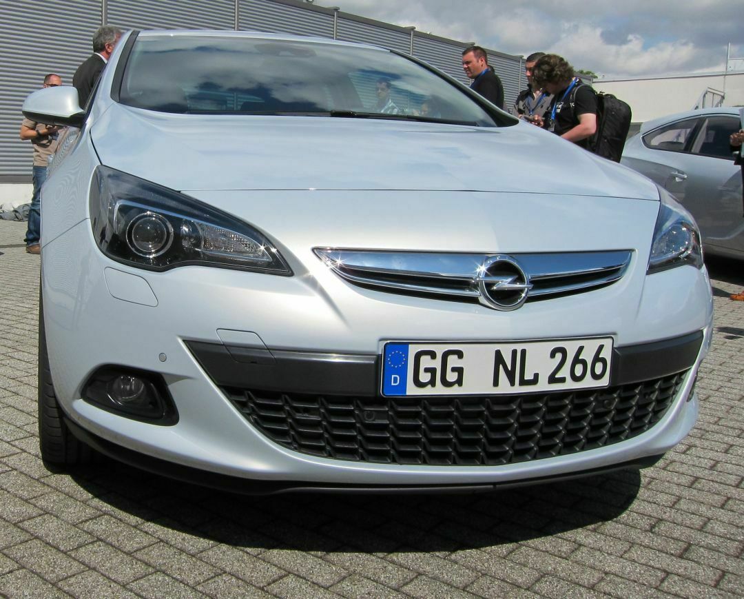 Opel Astra GTC