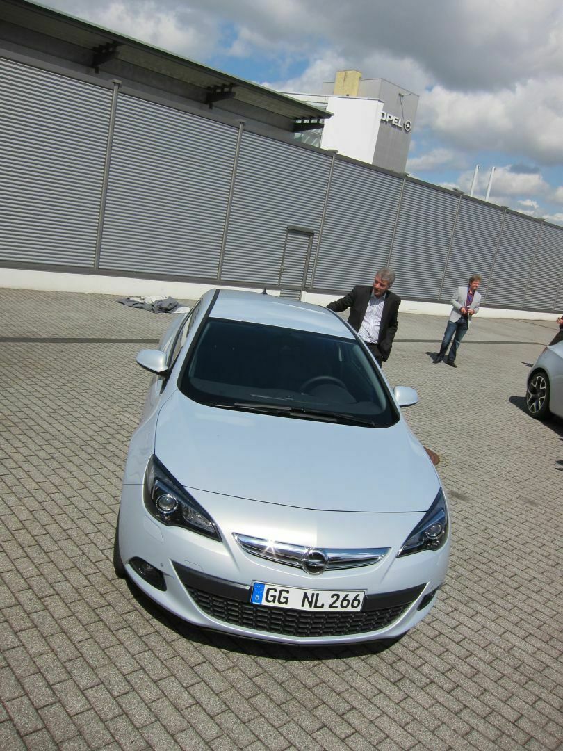Opel Astra GTC