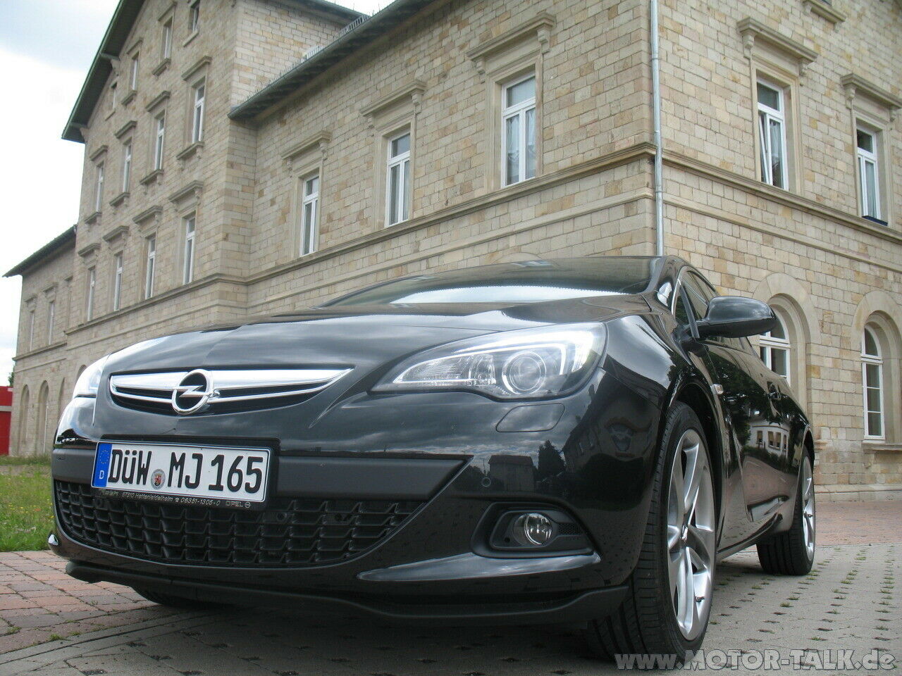 Opel Astra J GTC, Innovation 2.0 CDTI ecoFLEX Test