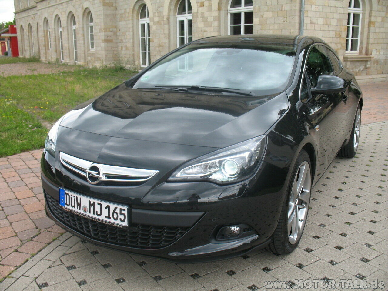 Opel Astra J GTC, Innovation 2.0 CDTI ecoFLEX Test