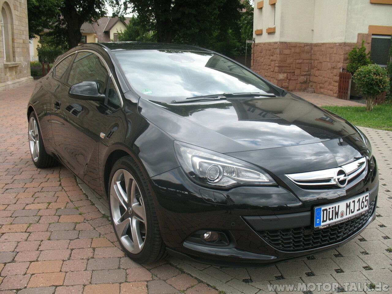 Opel Astra J GTC, Innovation 2.0 CDTI ecoFLEX Test