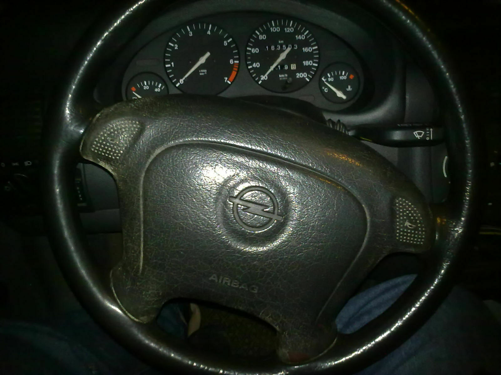 Opel Corsa B (S93) 1.2 Test