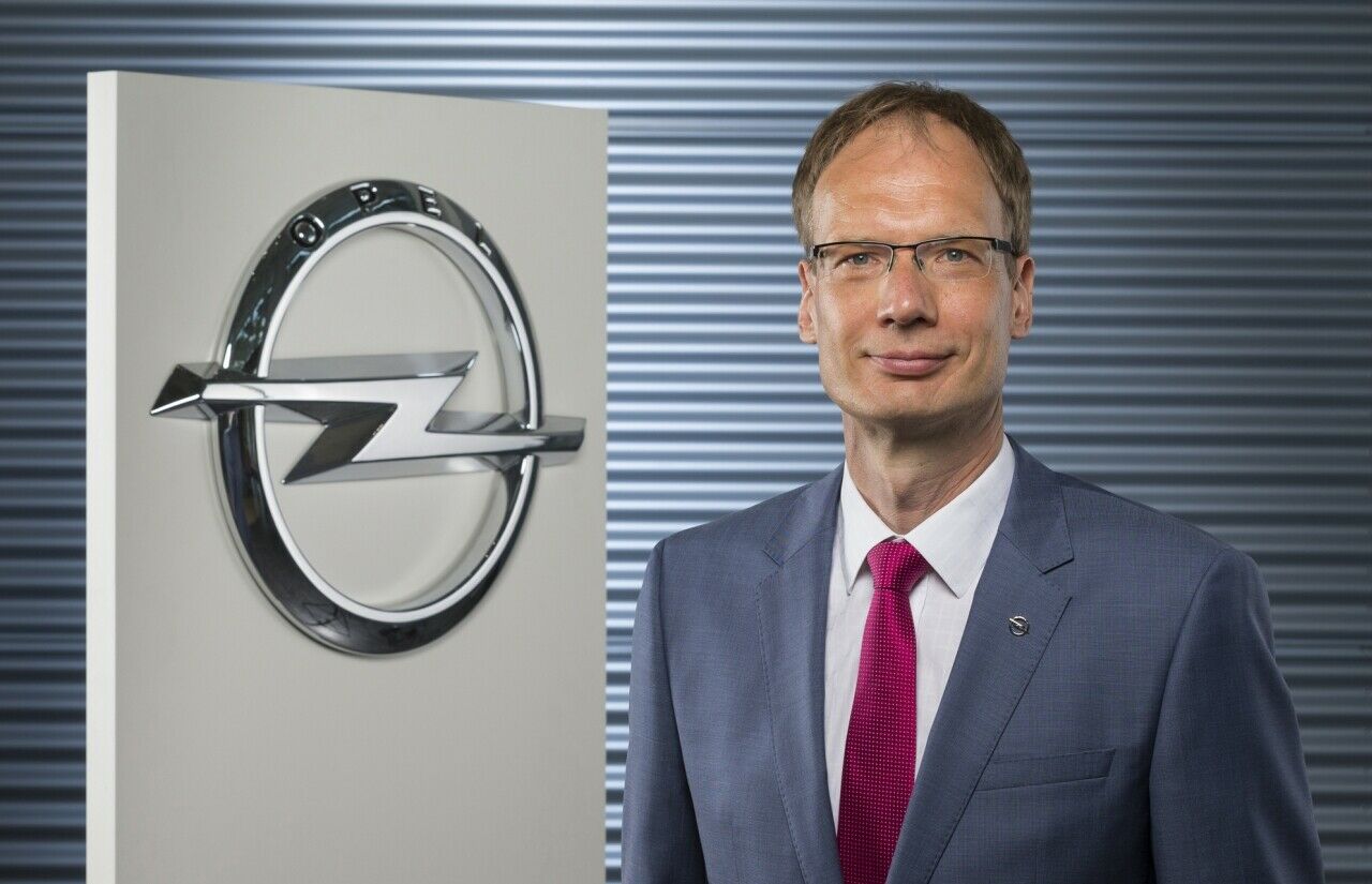 Neben Michael Lohschellers Vorstellung des Zukunftsplans werden auch Aussagen zur Jobsicherung von PSA-Konzernchef Carlos Tavares erwartet