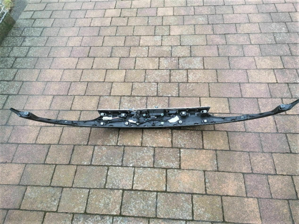 Opel Insignia 2015 G09 Facelift Kofferraum-Knopf tauschen/ Chromleiste demontieren
