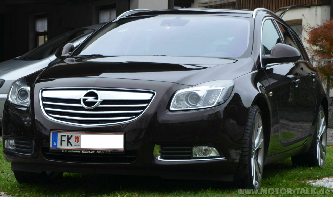 Opel Insignia A (G09) 2.0 Turbo Sports Tourer 4x4 Test