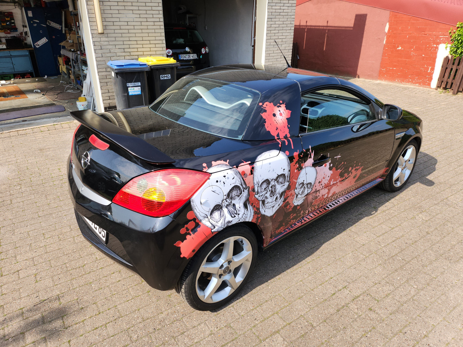 Opel Tigra TwinTop: Das Dach geht nur bis Oberkante Überrollbügel auf, warum?