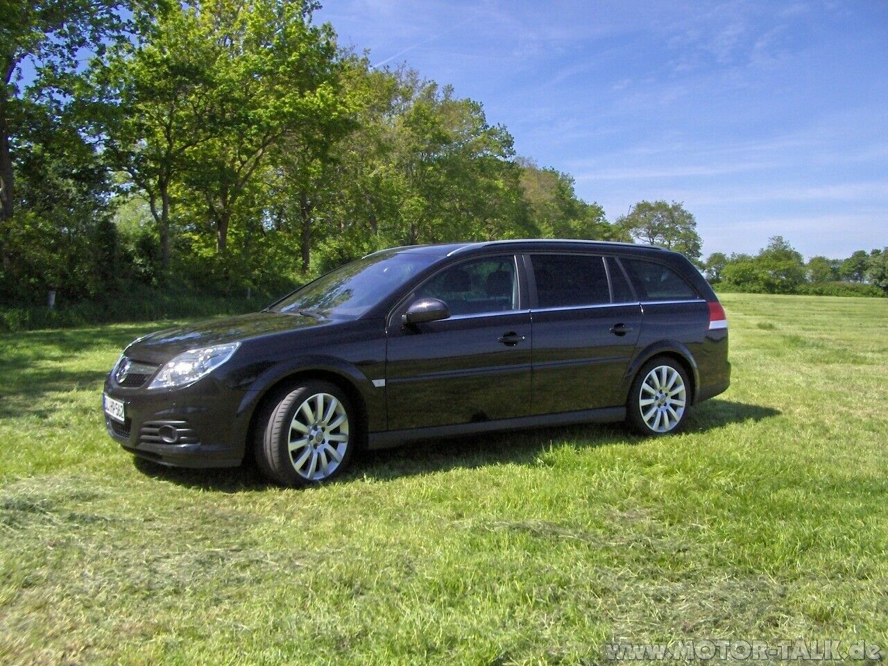 Opel Vectra C Caravan 1.9 CDTI Test