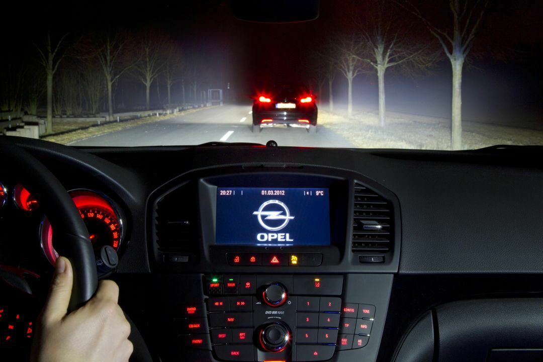 vorfahrender Verkehr wird ausgeblendet
