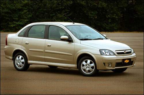 Gm-chevrolet-corsa-sedan-2008