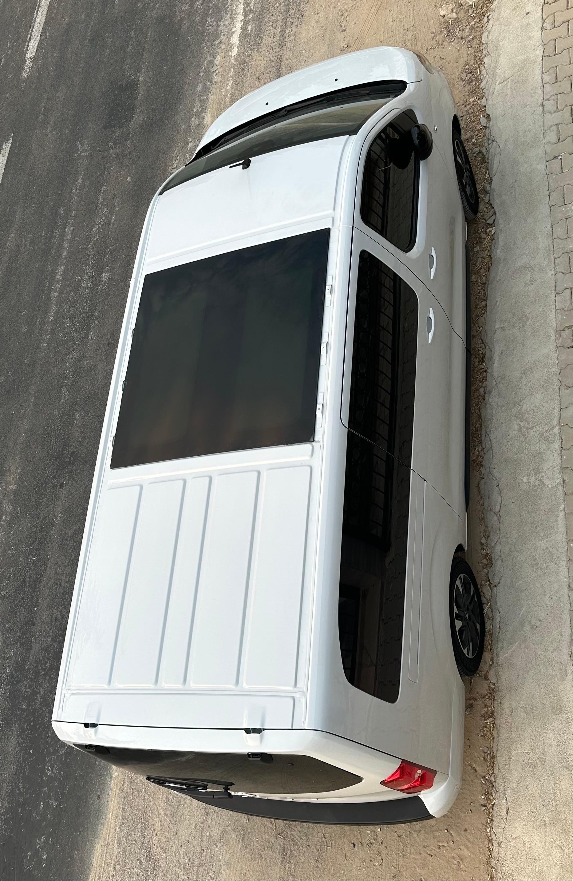 Opel Zafira Life D, Dachreling