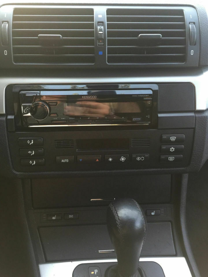Optisch passendes Single DIN Radio - 2018