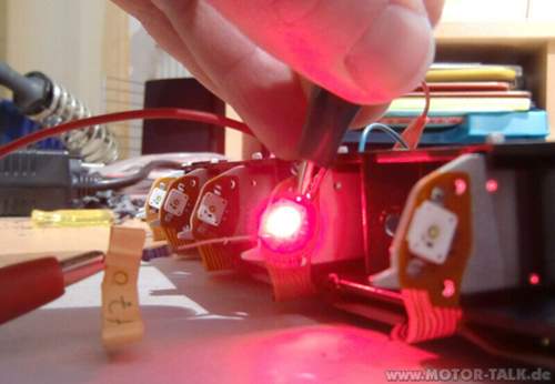 LED rot