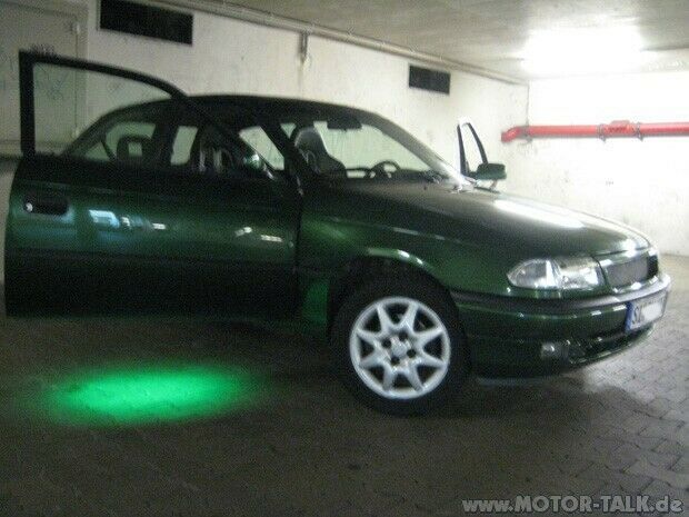 Original Wagenfarben -Welche Farbe hat dein Astra?