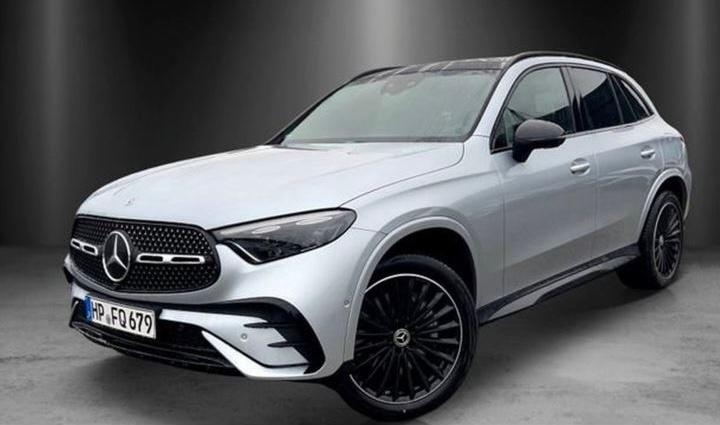 „Panoramadach!“-Ausstattung bei Mercedes GLC X254