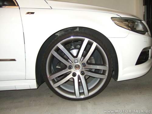 Q7 innen weiß Pic1