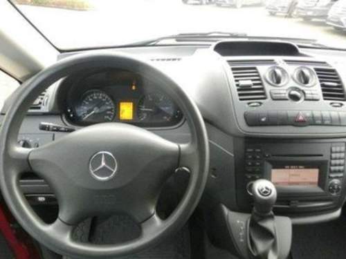 Mercedes Vito Lenkrad.jpg