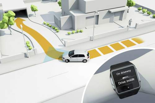 Bei VW wird das Auto erst angelernt, bevor es eigenständig parkt
