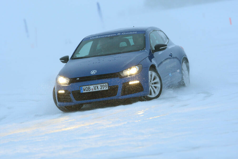 Scirocco R quer
