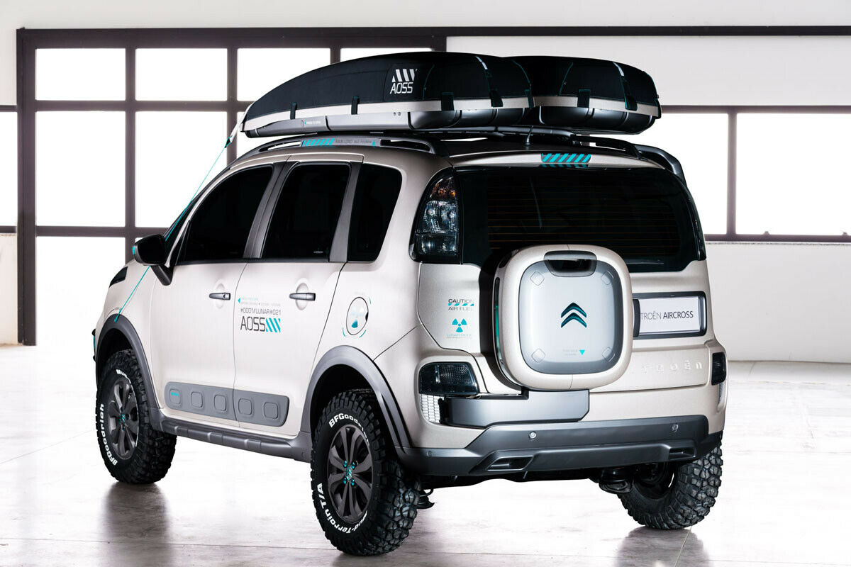Citroën C3 Aircross Lunar: Wo bei der Serienversion das Reserverad parkt, platzierten die brasilianischen Designer eine futuristische Kiste