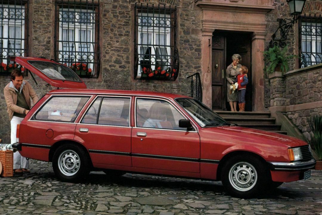 Ein Opel Rekord E1 Caravan von 1977