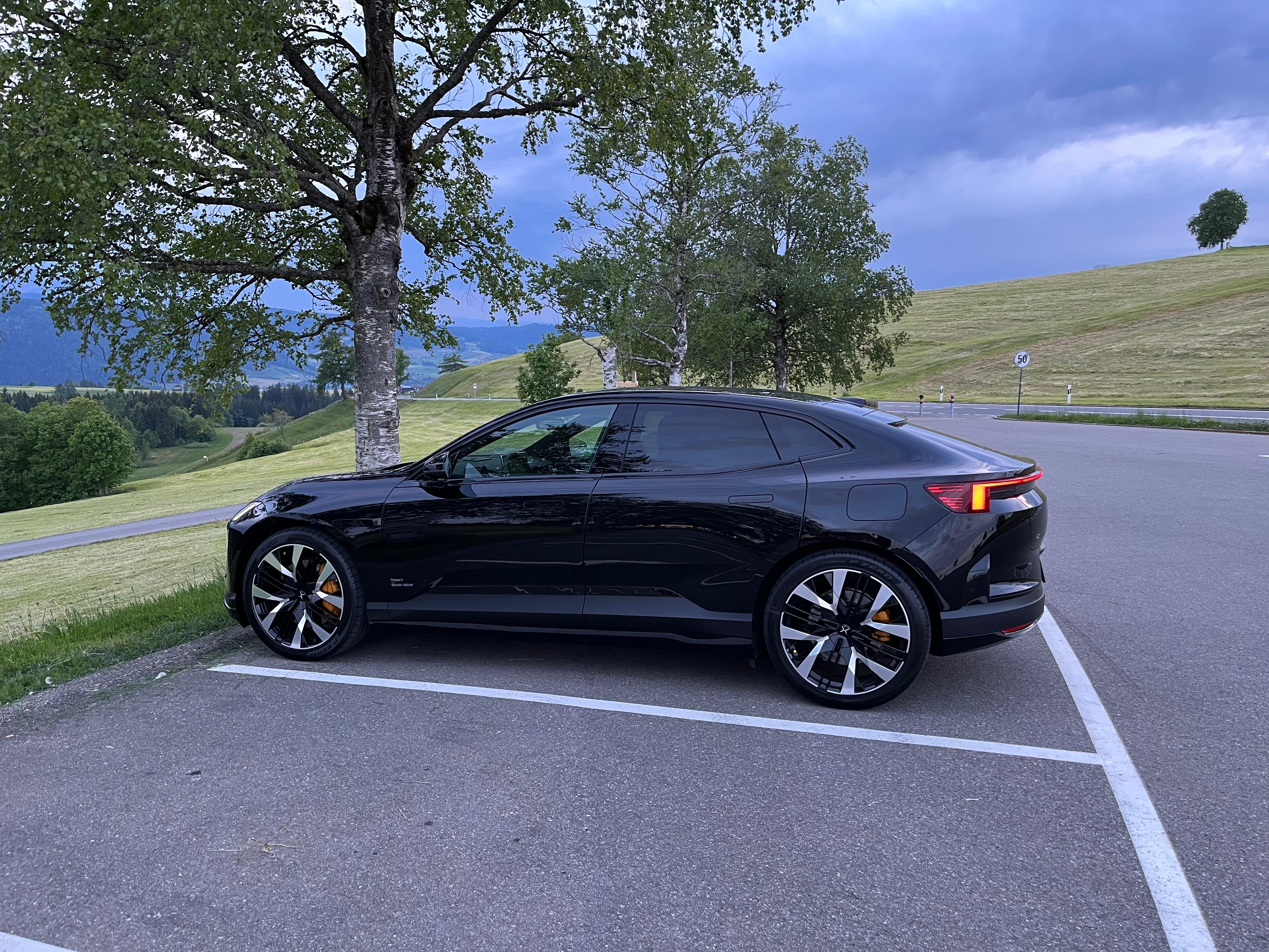 Polestar 4 Dual Motor Long Range von TomOldi