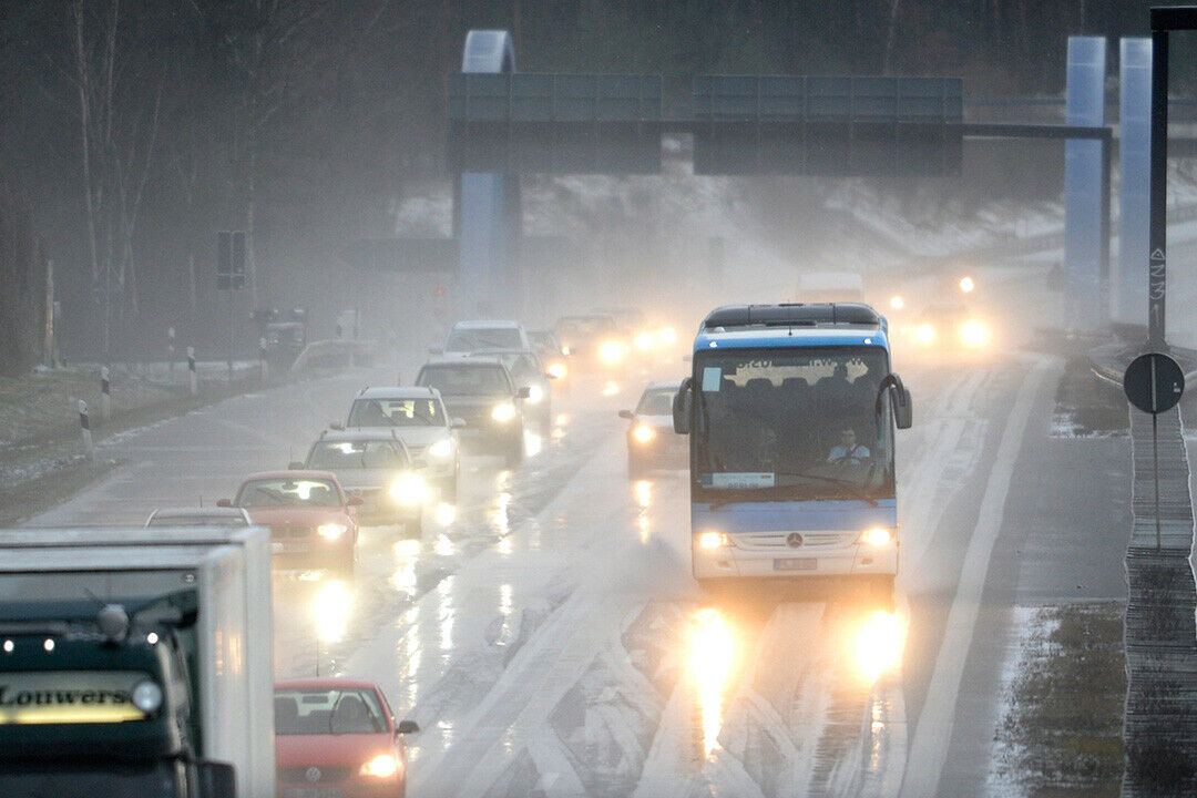 Schwerwiegende Mängel an Fernbussen sind nach Aussage der Polizei Frankfurt keine Ausnahme