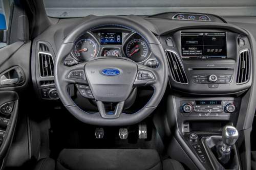 Ford-focus-rs-2015-neu-35