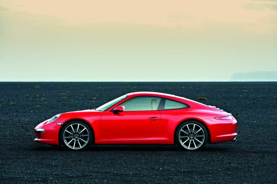 Porsche 911 Carrera