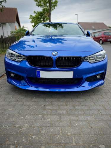 Schwarz