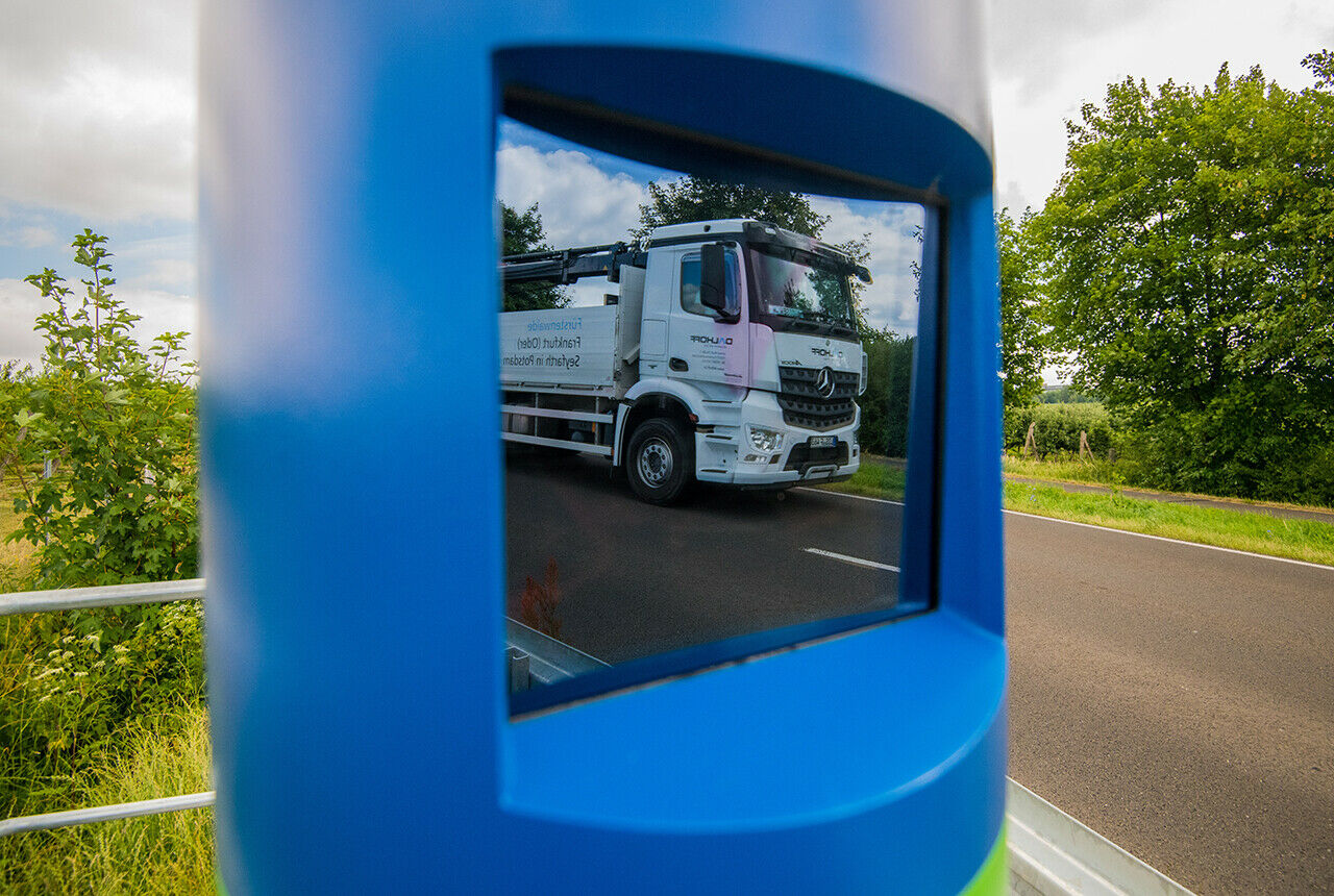 Der Bundesrechnungshof bemängelt aktuelle Pläne für die Privatisierung des Lkw-Mautsystems. Zunächst solle sichergestellt werden, dass die Kosten des Privatbetriebes adäquat eingeschätzt werden