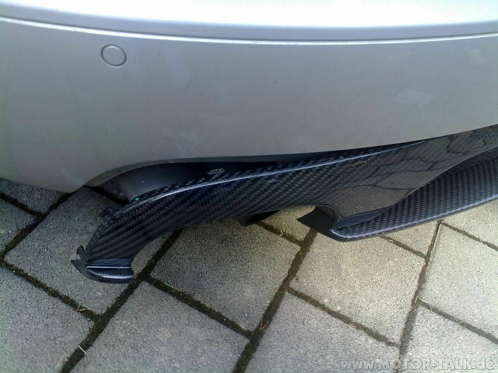 Problem beim anbringen von einem Carbonanbauteil