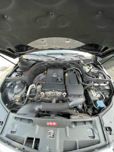 Motorenraum.jpg