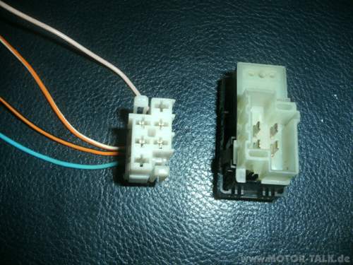 Stecker-850-lwr