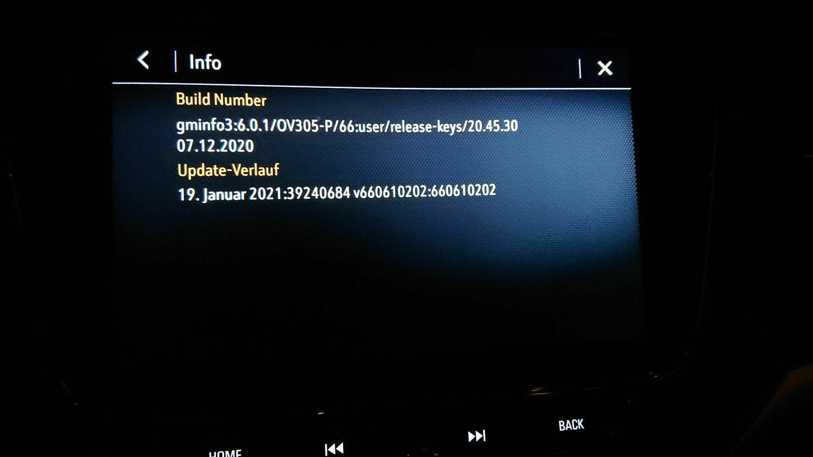 Probleme mit Multimedia Navi Pro | USB-Stick der Auslöser?
