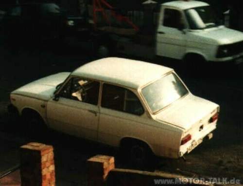 Volvo66 Stossstange ab weils so cool ist