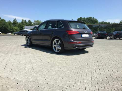 Ecklige endrohre Q5