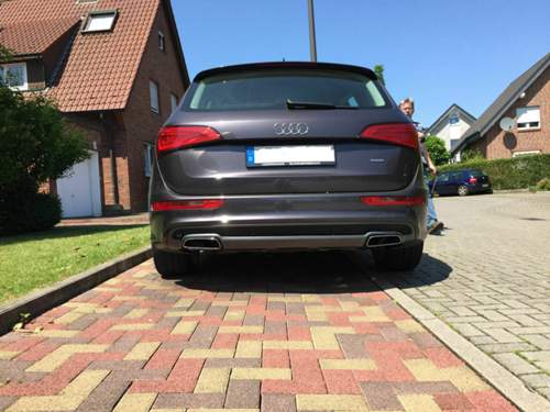 Ecklige endrohre Q5