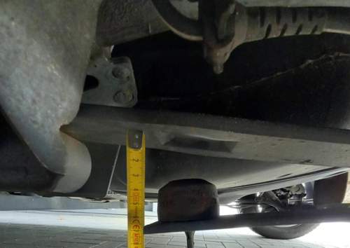 Blattfederung Puffer links (Fahrer)