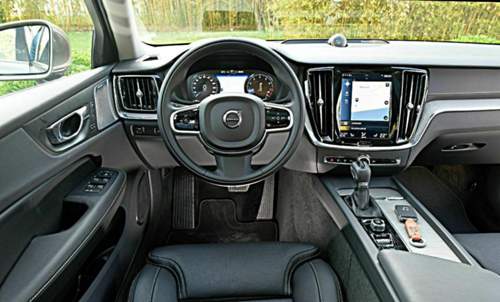 Volvo-V60-Cockpit-1068x647.jpg