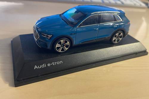 Modell Q4