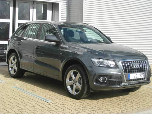 Q5 Daytona Grey