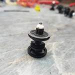 Clips entspreizt