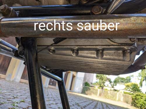 Rechte Seite ölwanne, kein auffälligesÖl