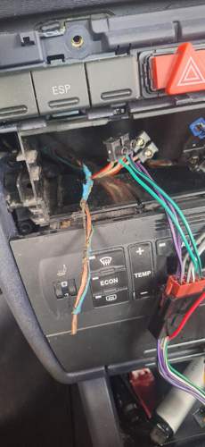 Kabel was gequält hat